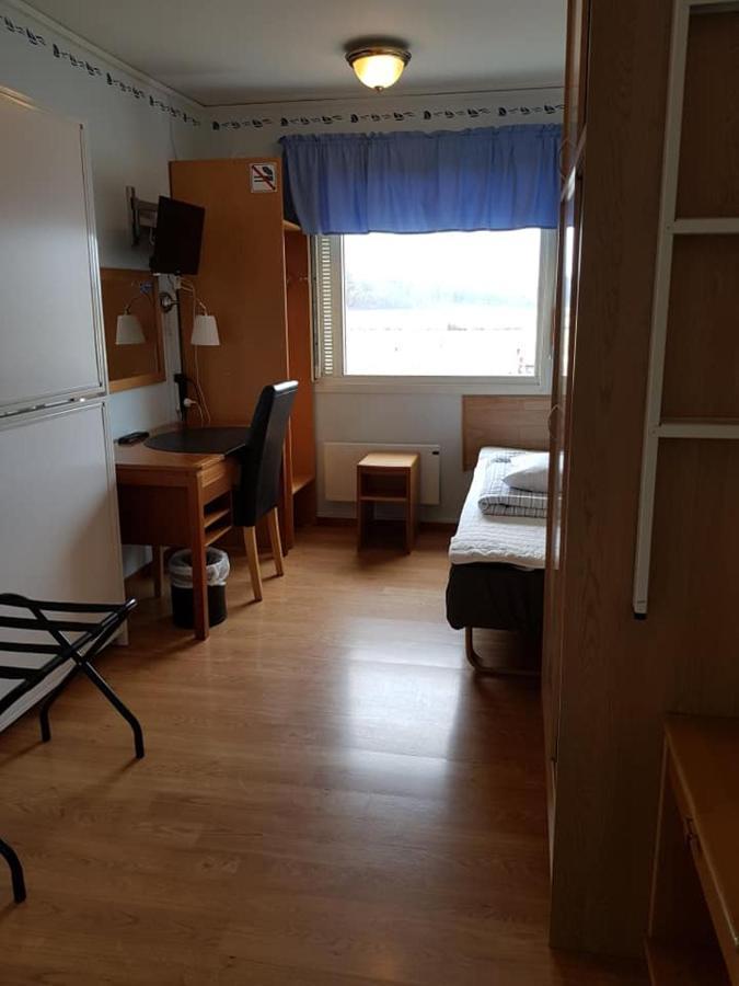Haknaes Vandrarhem Järna Exterior foto